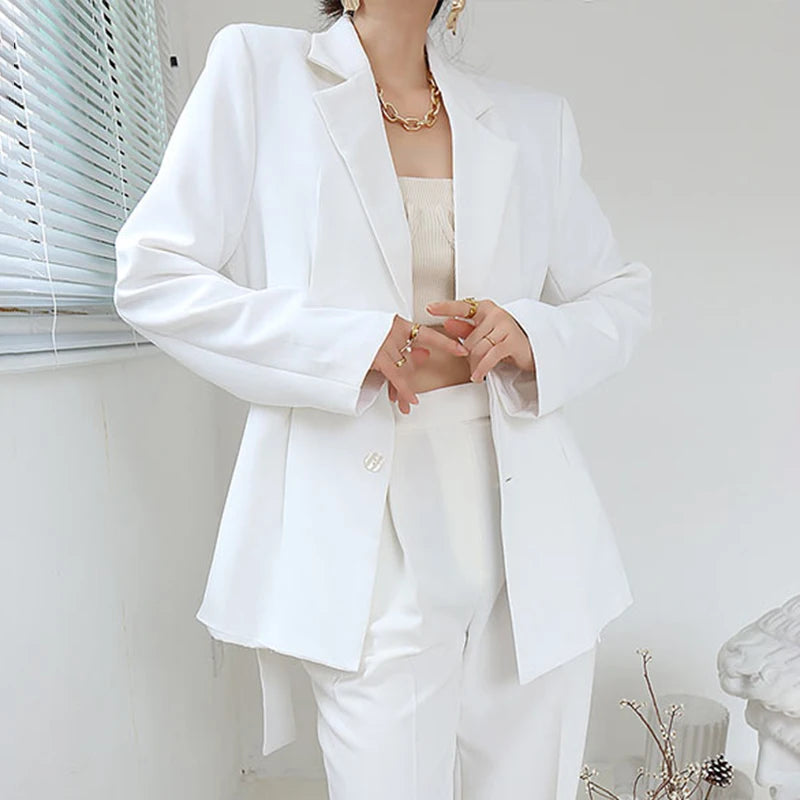 TWOTWINSTYLE White Minimalist Blazer, Long Sleeve & Sash Waist Detail