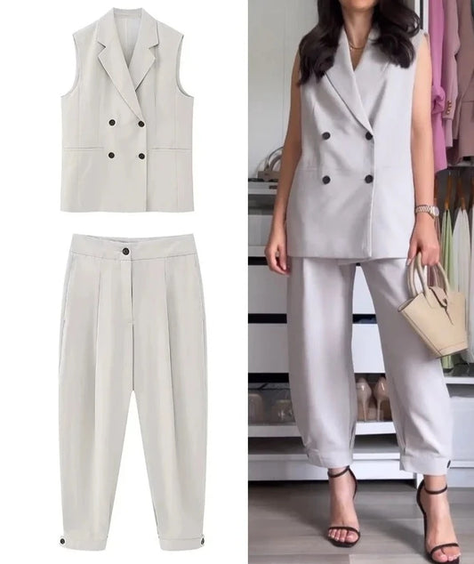 Back Slit Lapel Top With Button Blazer & High Waist trousers